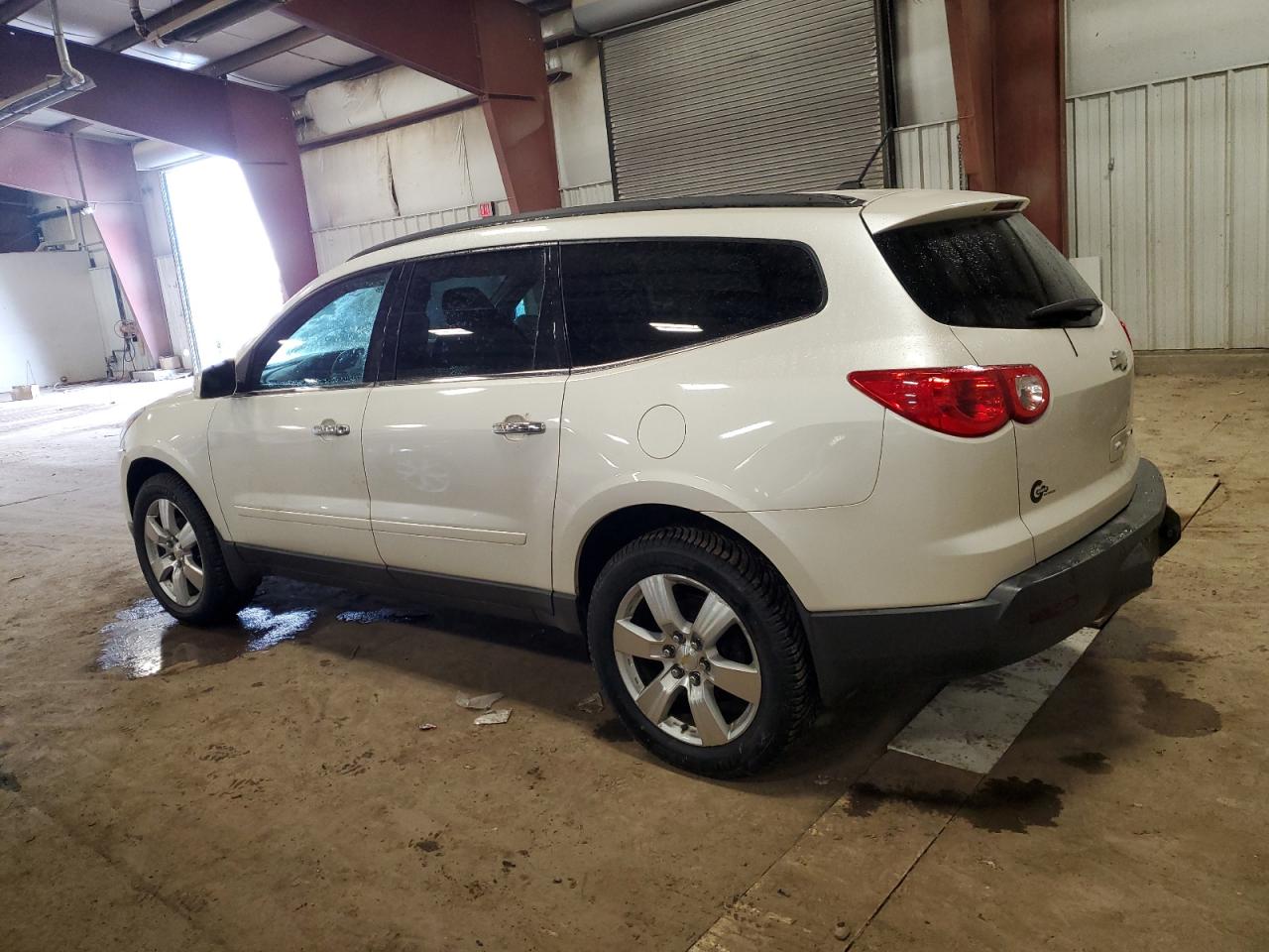 2012 Chevrolet Traverse - Image 2