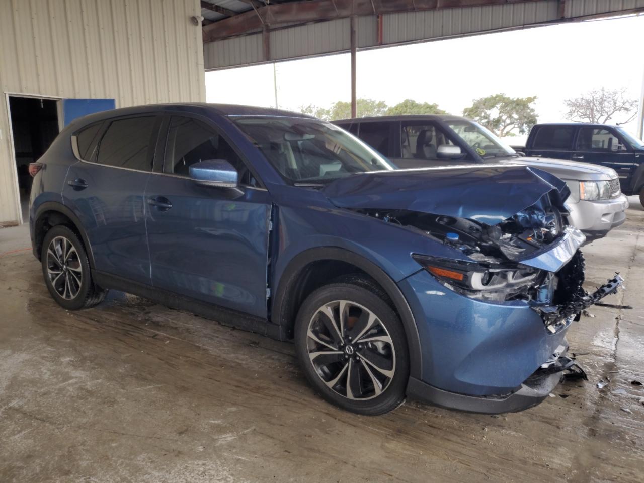 2023 Mazda CX-5 - Image 4