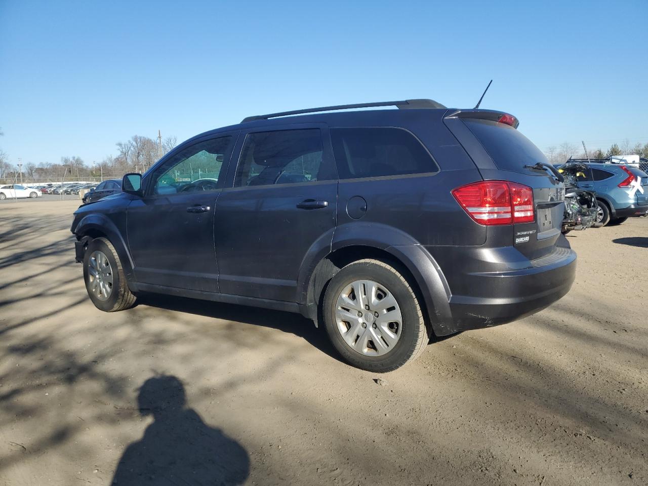 2016 Dodge Journey - Image 2