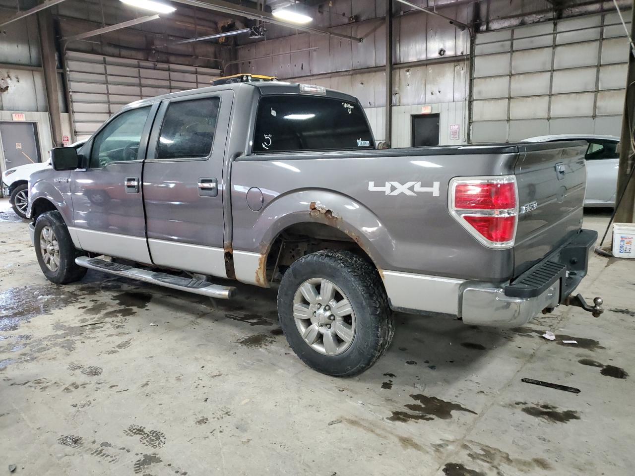 2010 Ford F-150 - Image 2