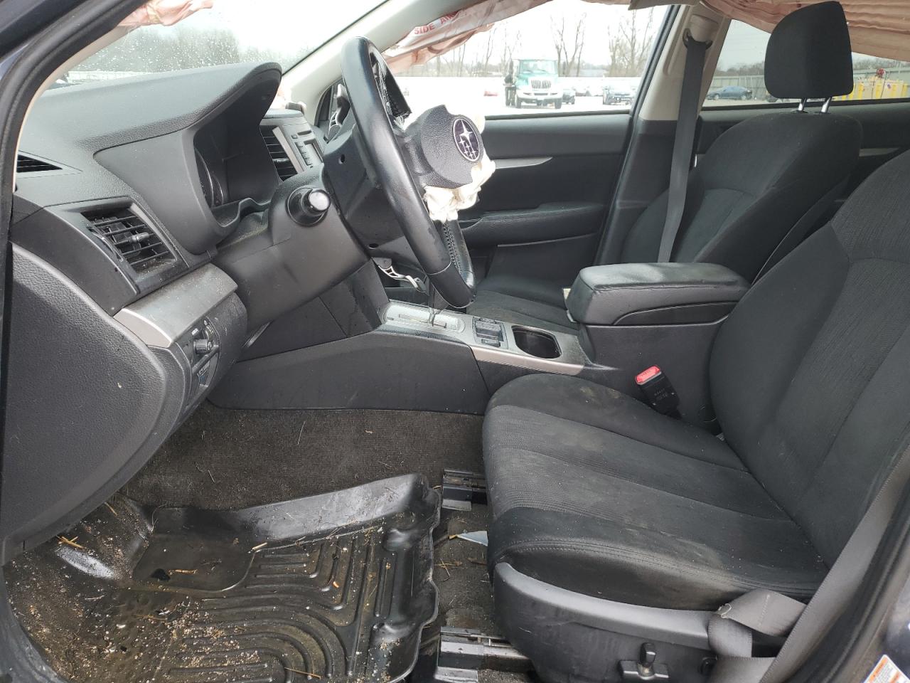 2014 Subaru Outback - Image 7