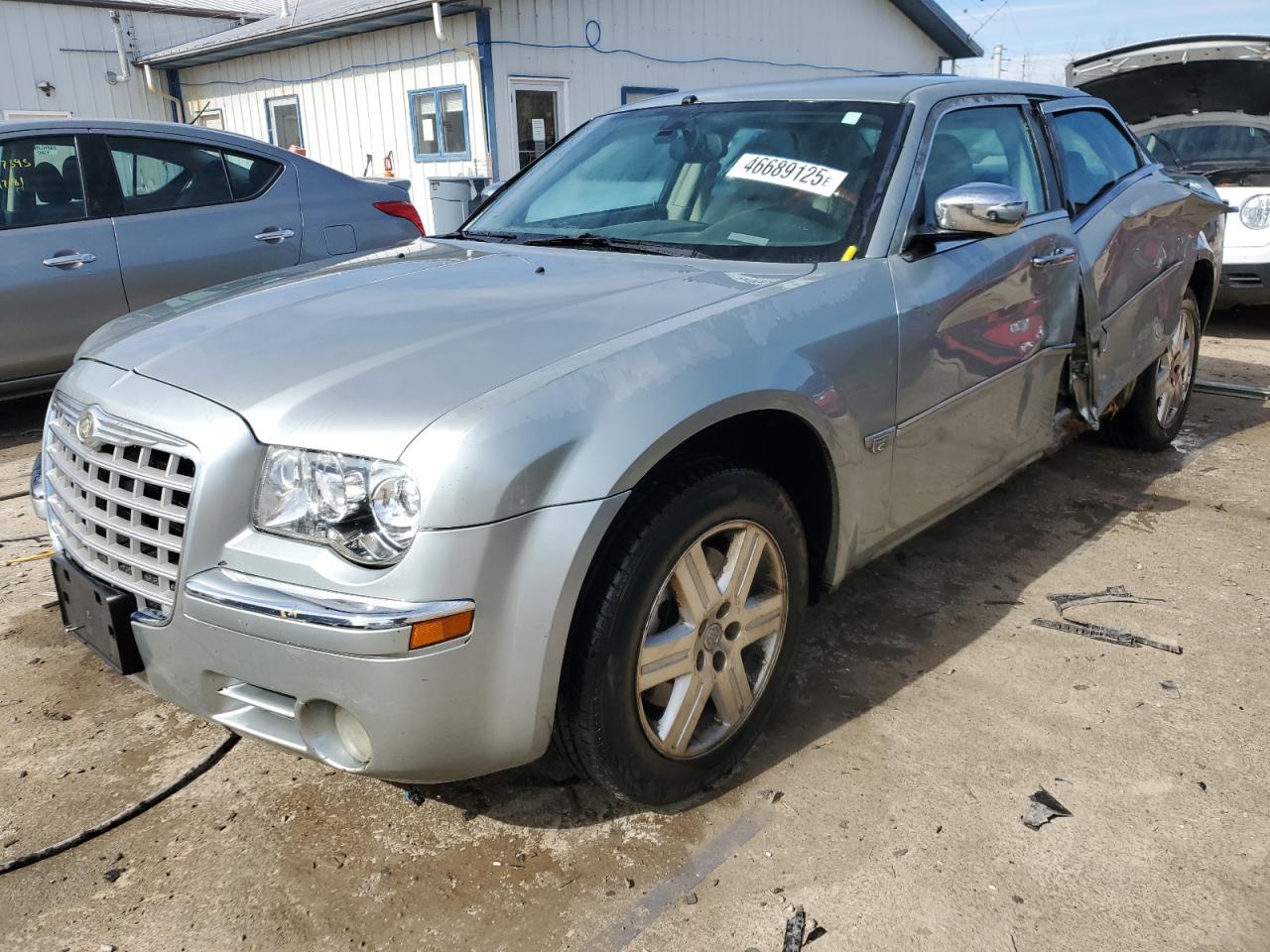 2006 Chrysler 300C for Sale in Pekin, IL - Side