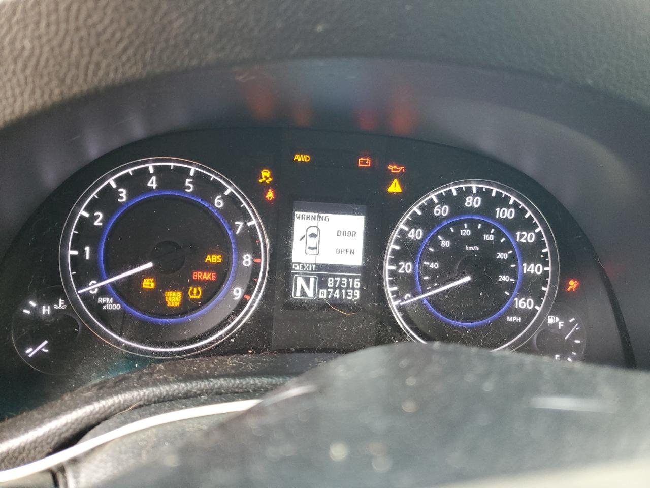 2014 Infiniti Q60 - Image 9