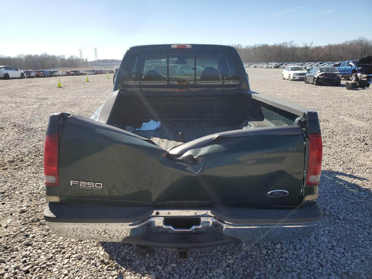 2001 Ford F250 - Image 6