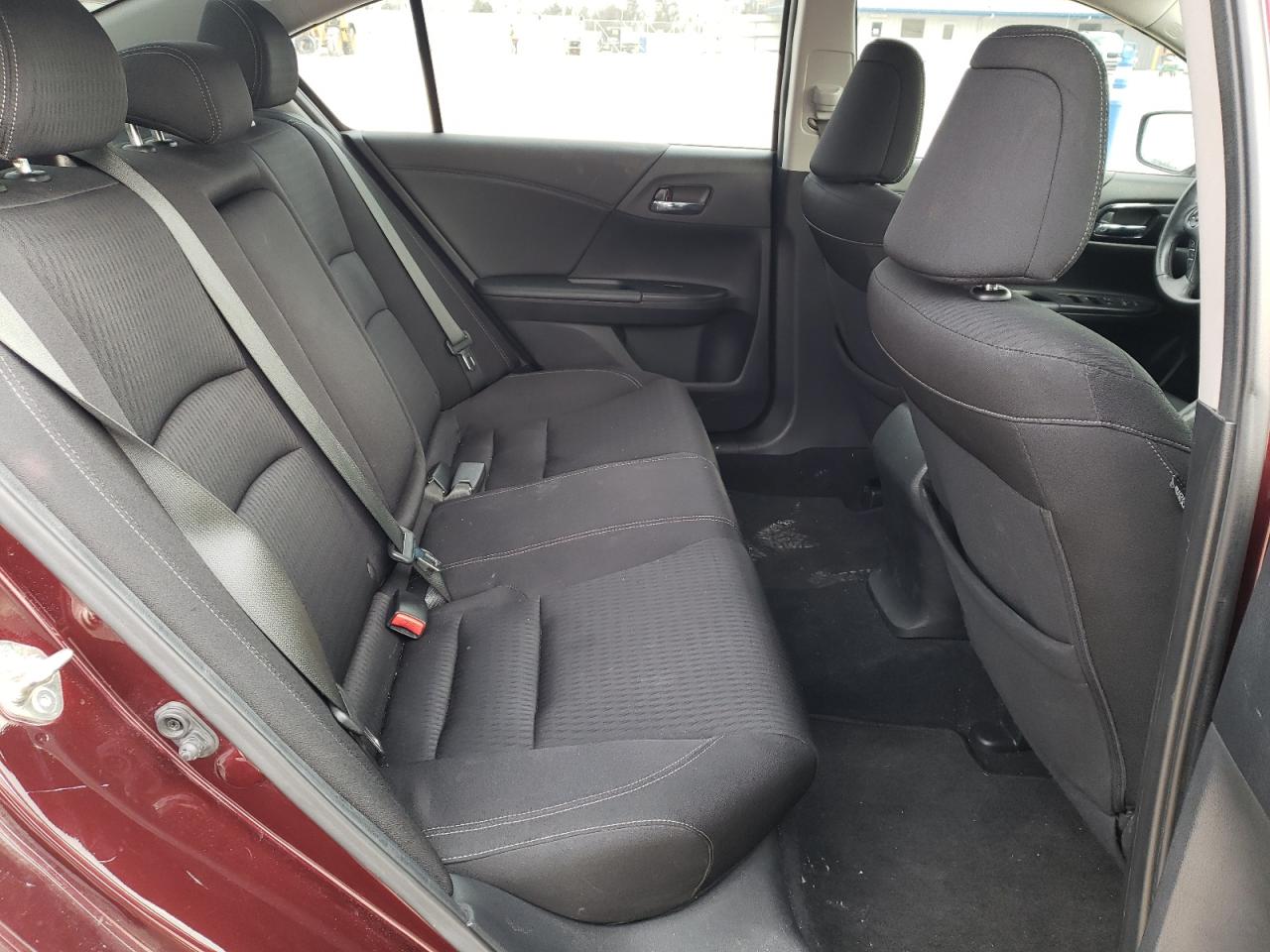 2015 Honda Accord - Image 11