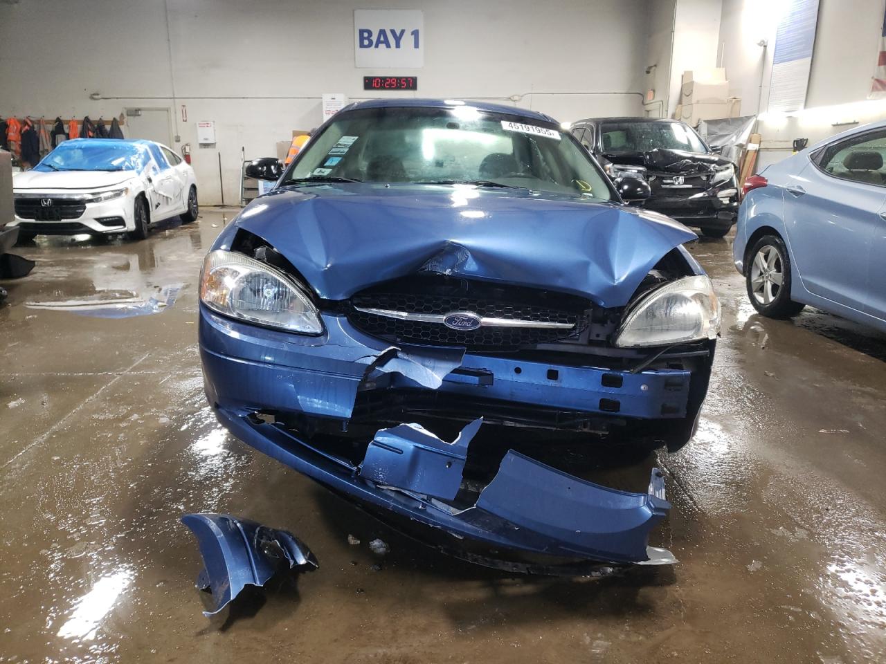 2002 Ford Taurus - Image 5