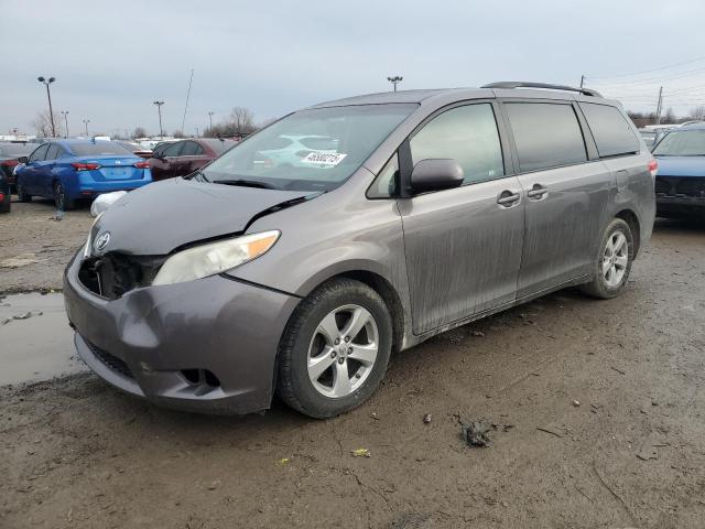2013 Toyota Sienna Le