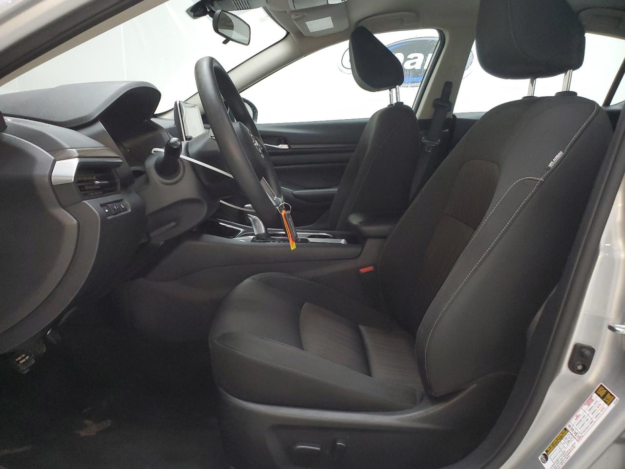 2024 Nissan Altima - Image 7