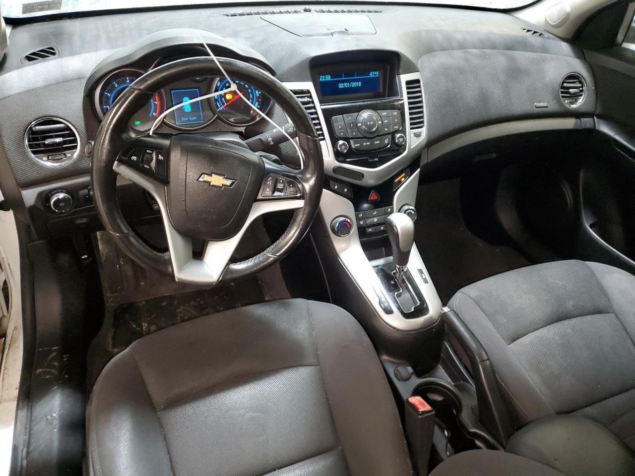 2012 Chevrolet Cruze - Image 8