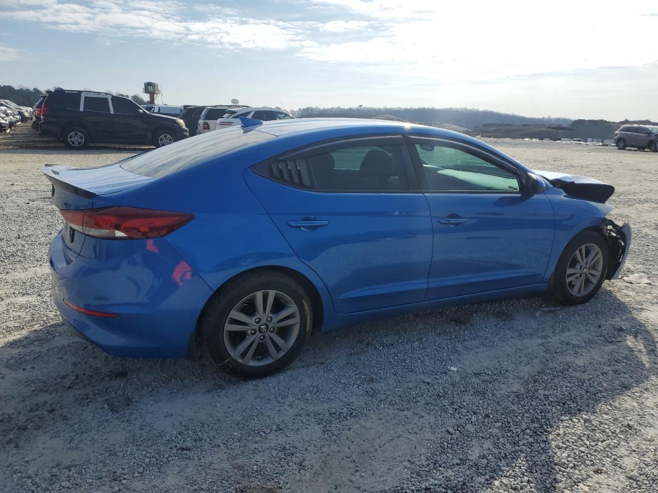2017 Hyundai Elantra - Image 3