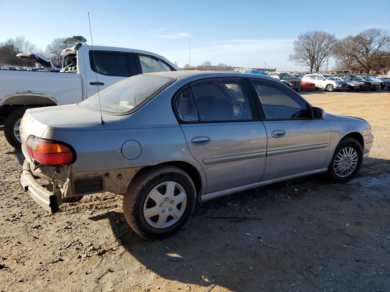 1999 Chevrolet Malibu - Image 3