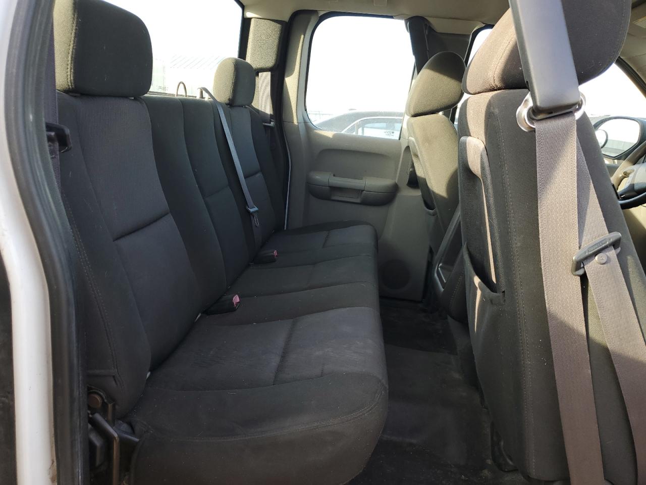 2011 Chevrolet Silverado - Image 10