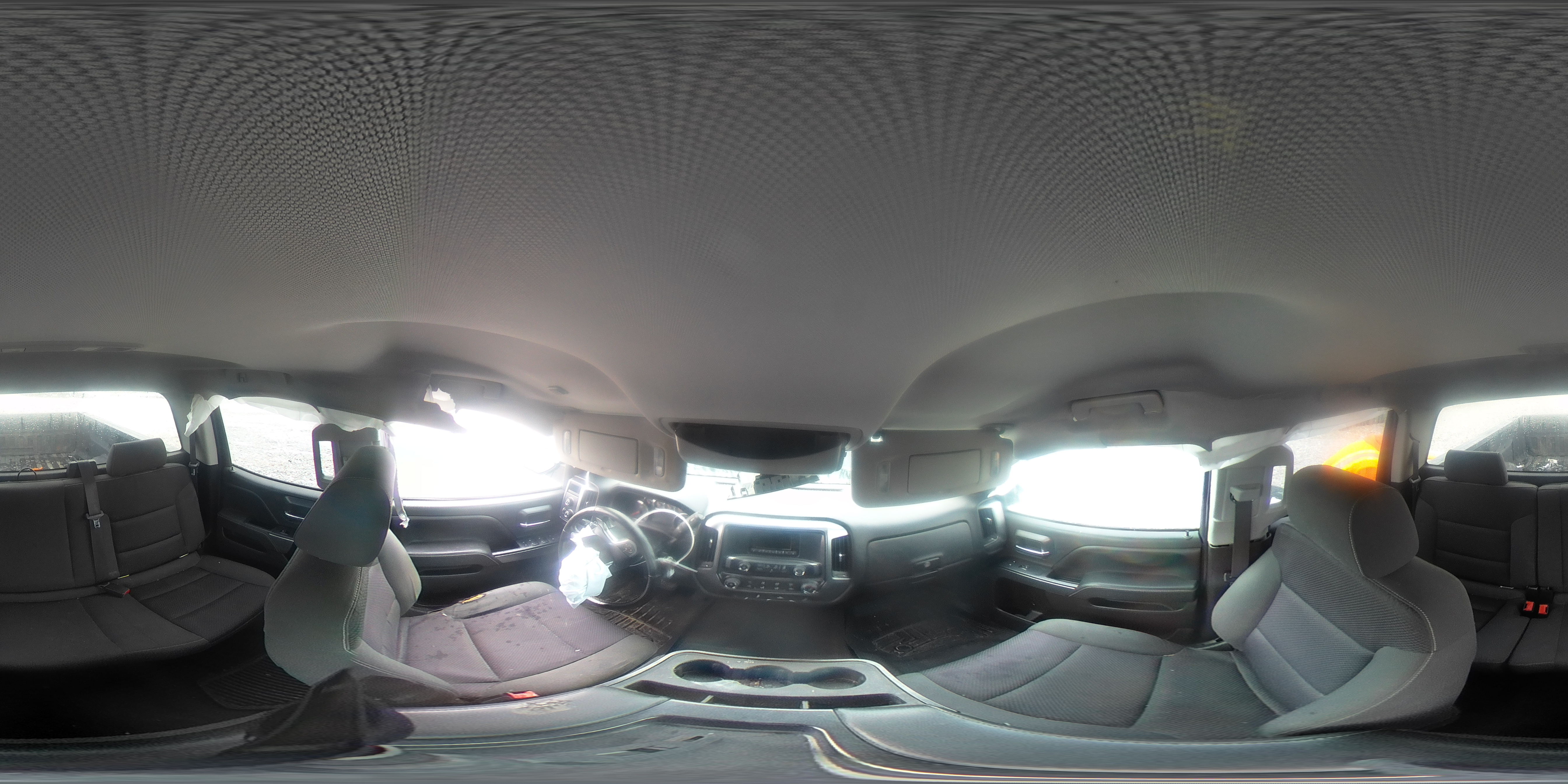 2015 Chevrolet Silverado - Image 13