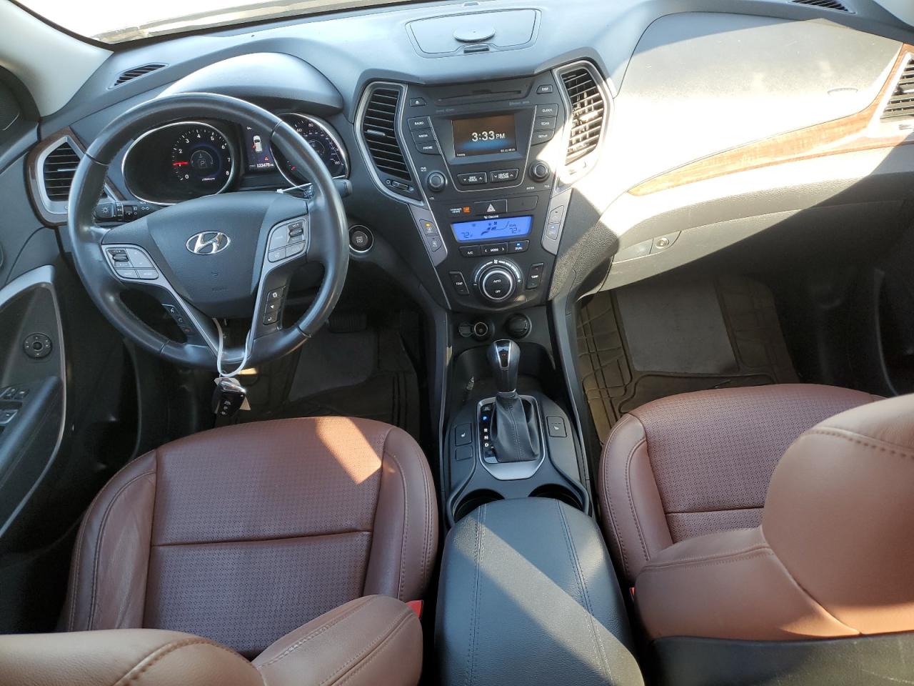 2013 Hyundai Santa Fe - Image 8