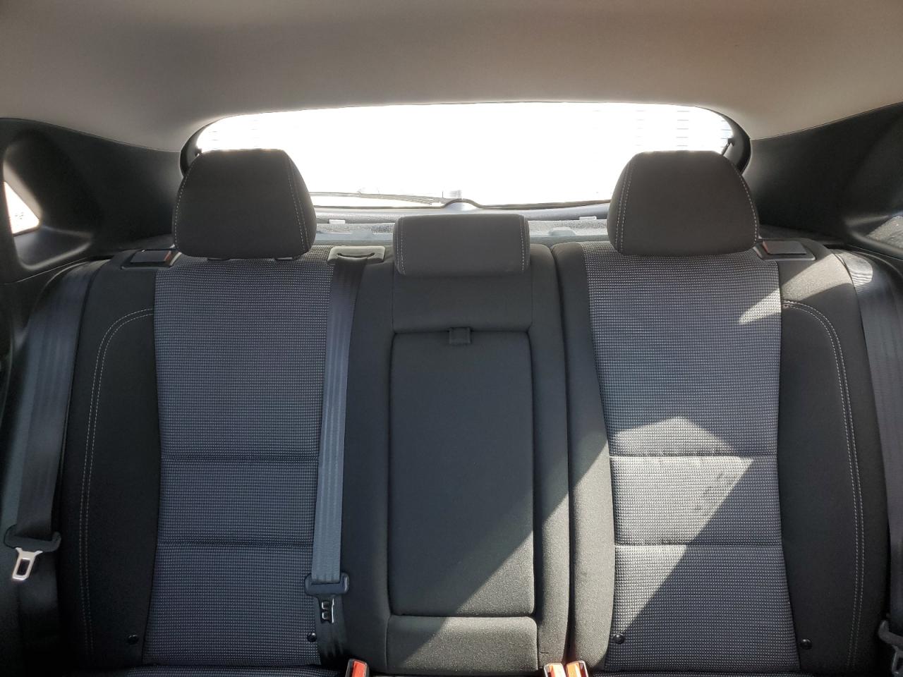 2013 Hyundai Elantra - Image 10