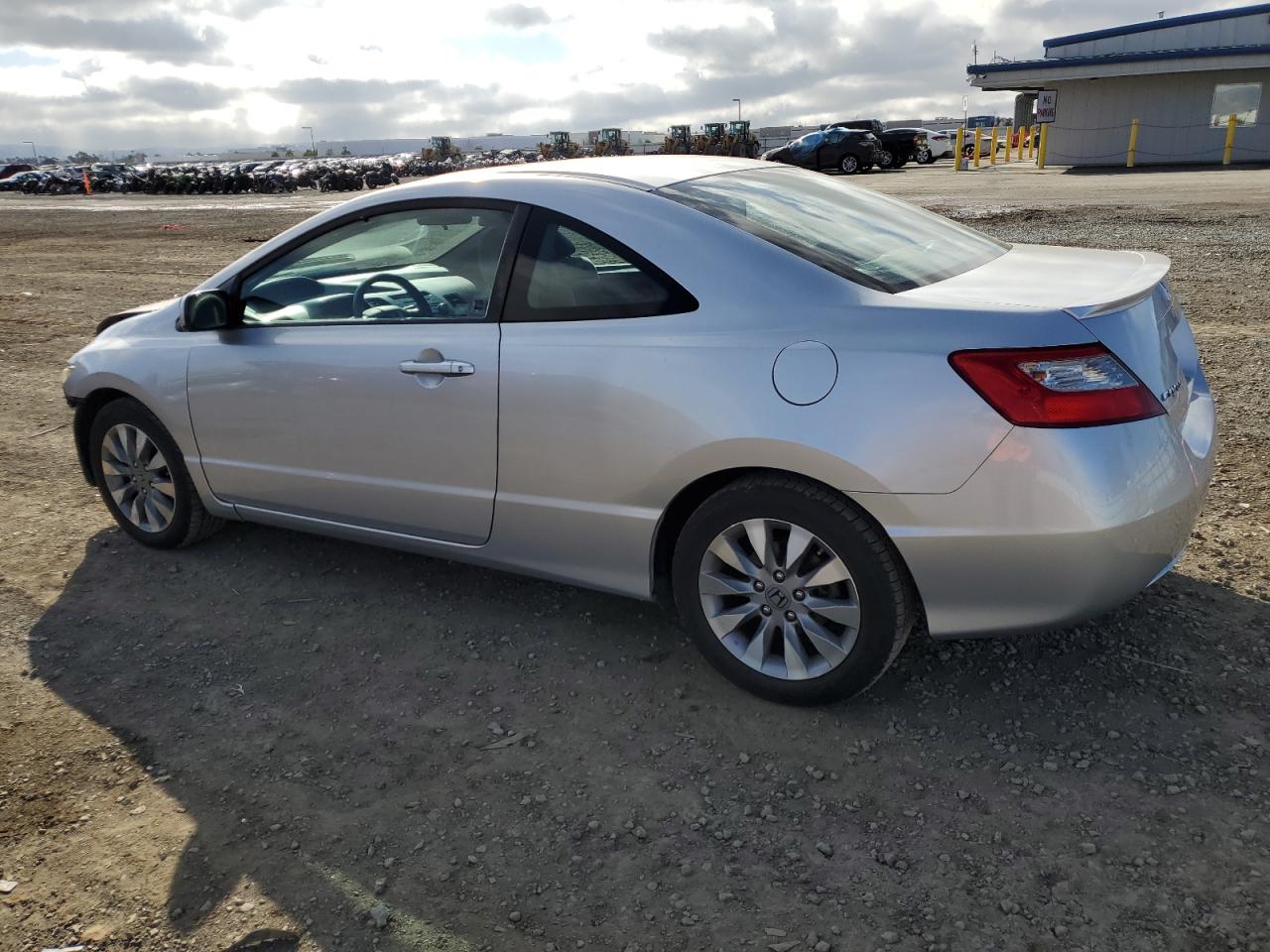 2010 Honda Civic - Image 2