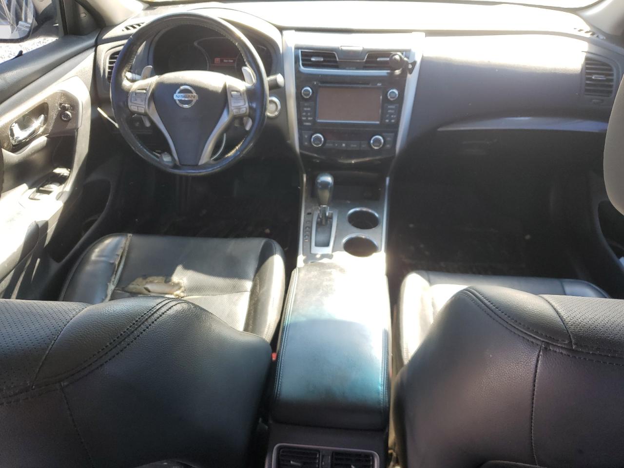 2015 Nissan Altima - Image 8