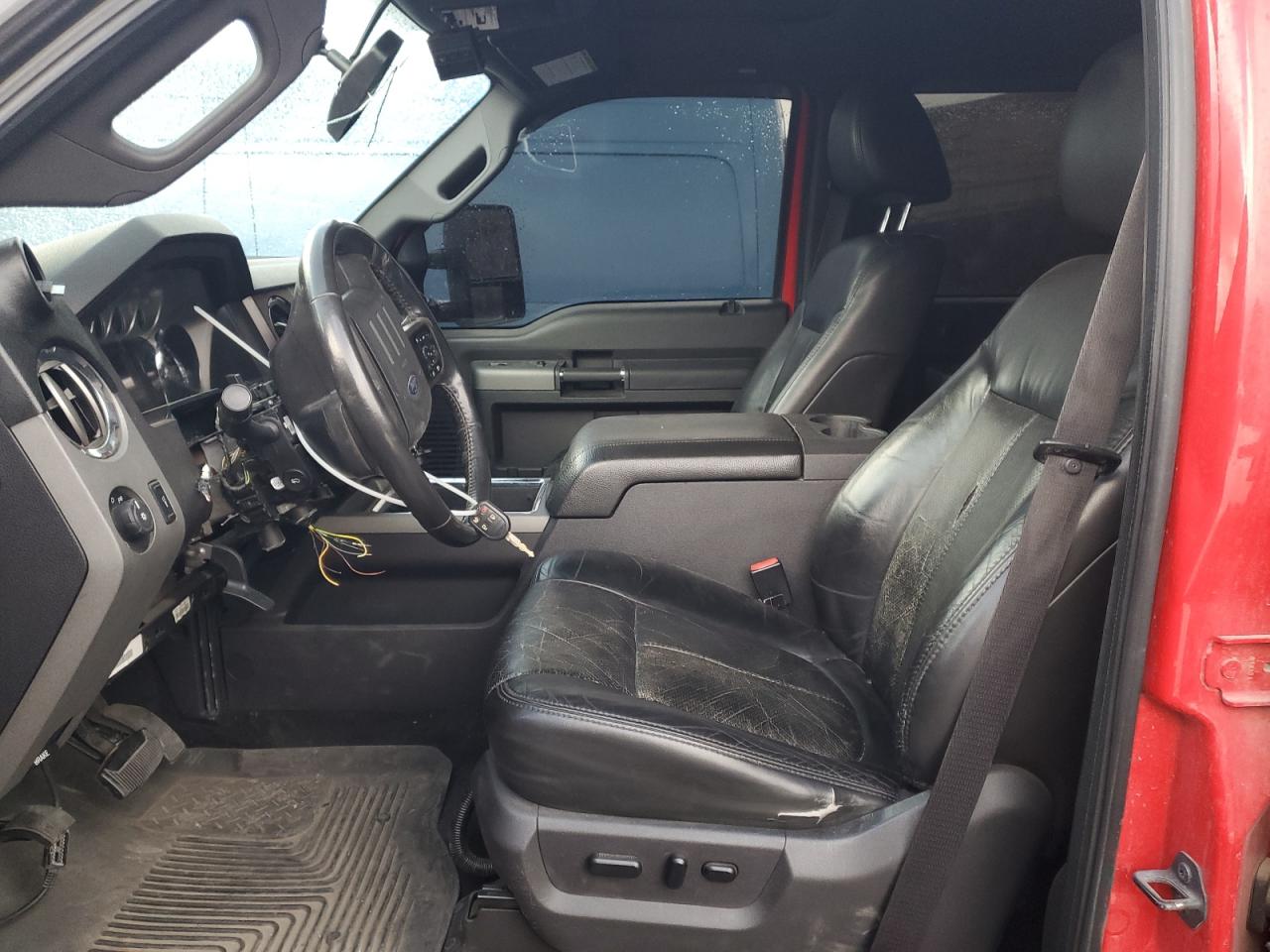 2011 Ford F250 - Image 7