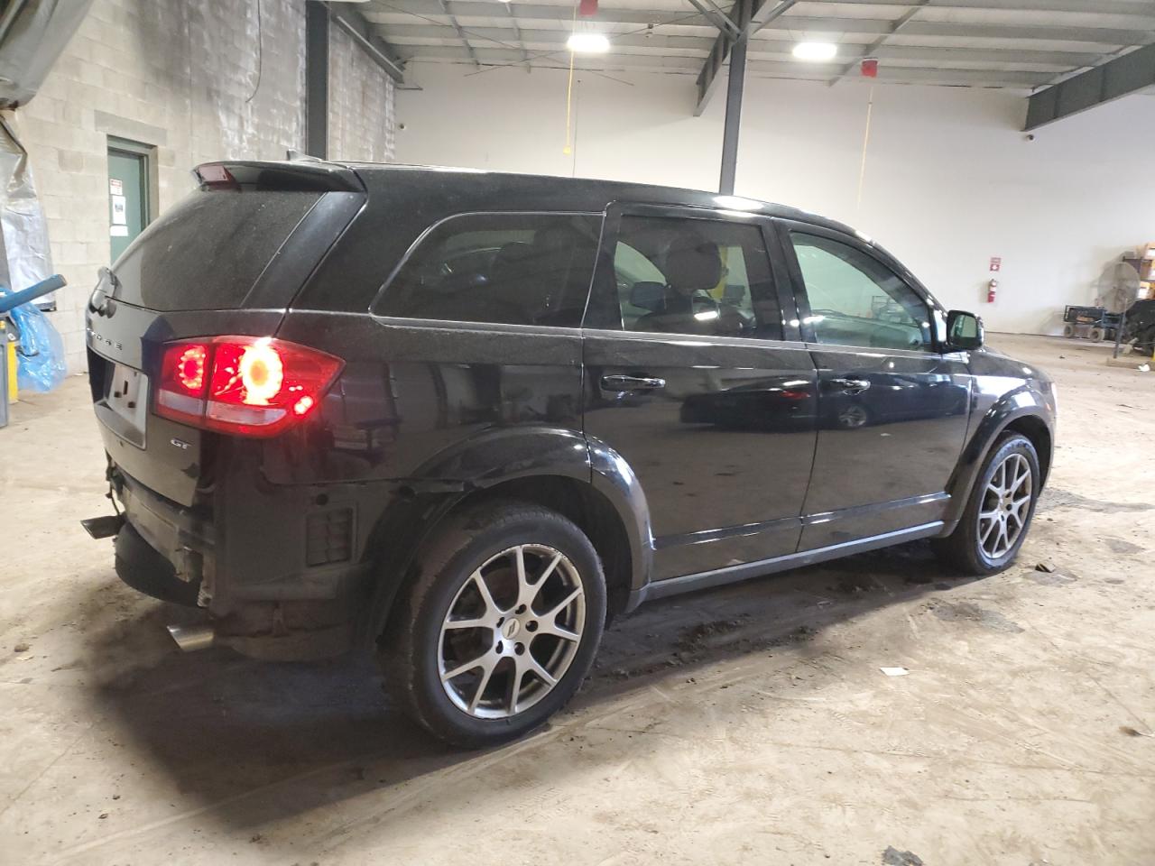 2019 Dodge Journey - Image 3