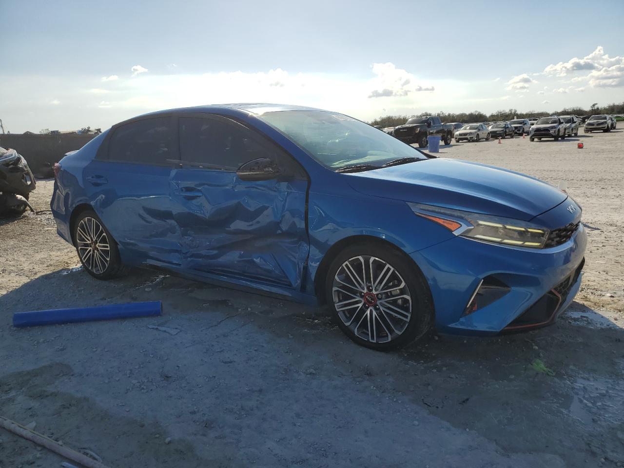 2022 Kia Forte - Image 4