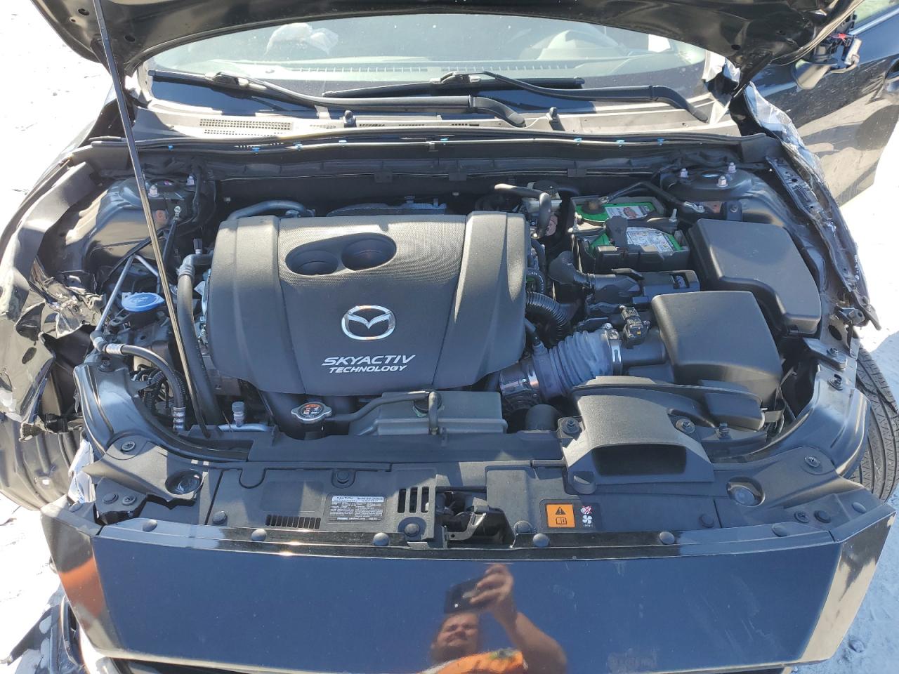 2018 Mazda 3 - Image 12