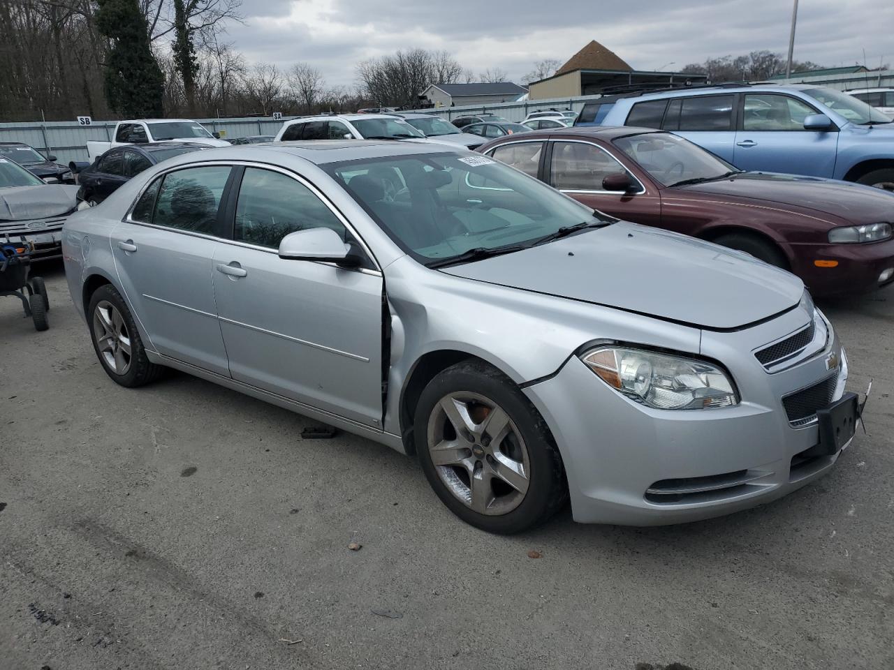 2009 Chevrolet Malibu - Image 4