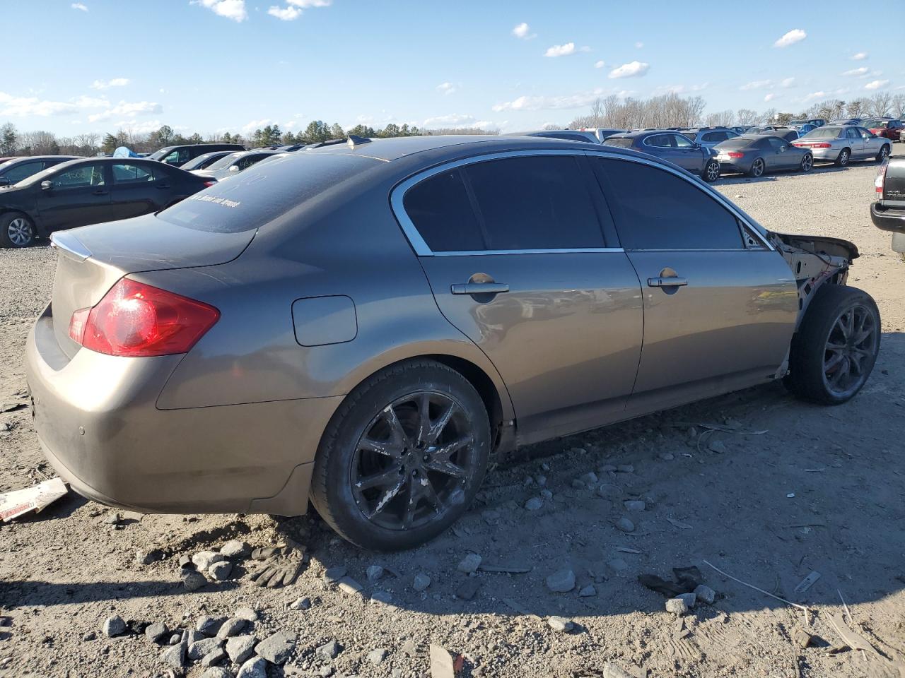 2011 Infiniti G - Image 3