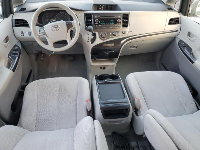 2011 TOYOTA SIENNA LE