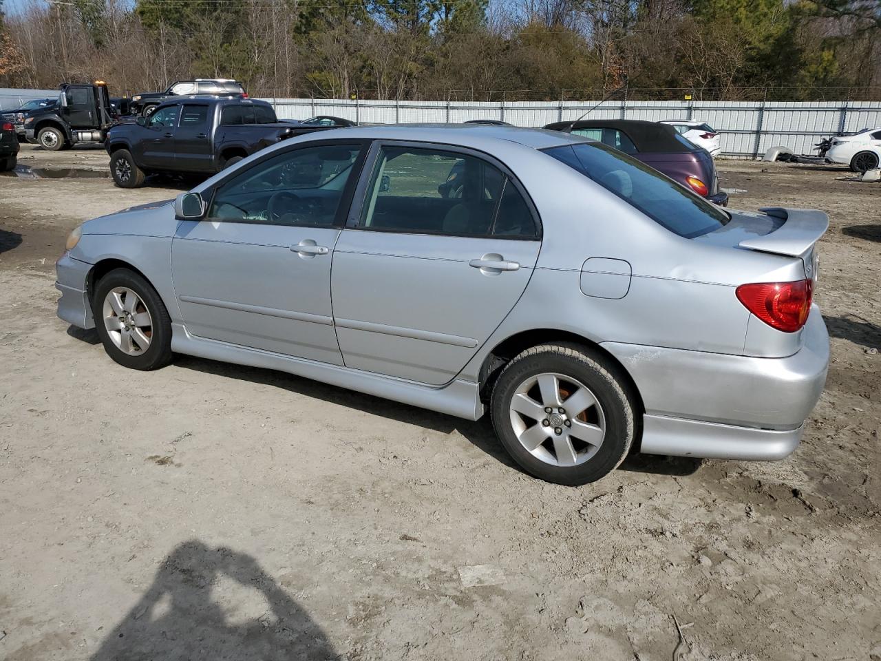 2005 Toyota Corolla - Image 2