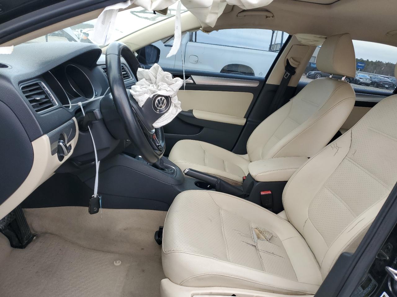 2015 Volkswagen Jetta - Image 7