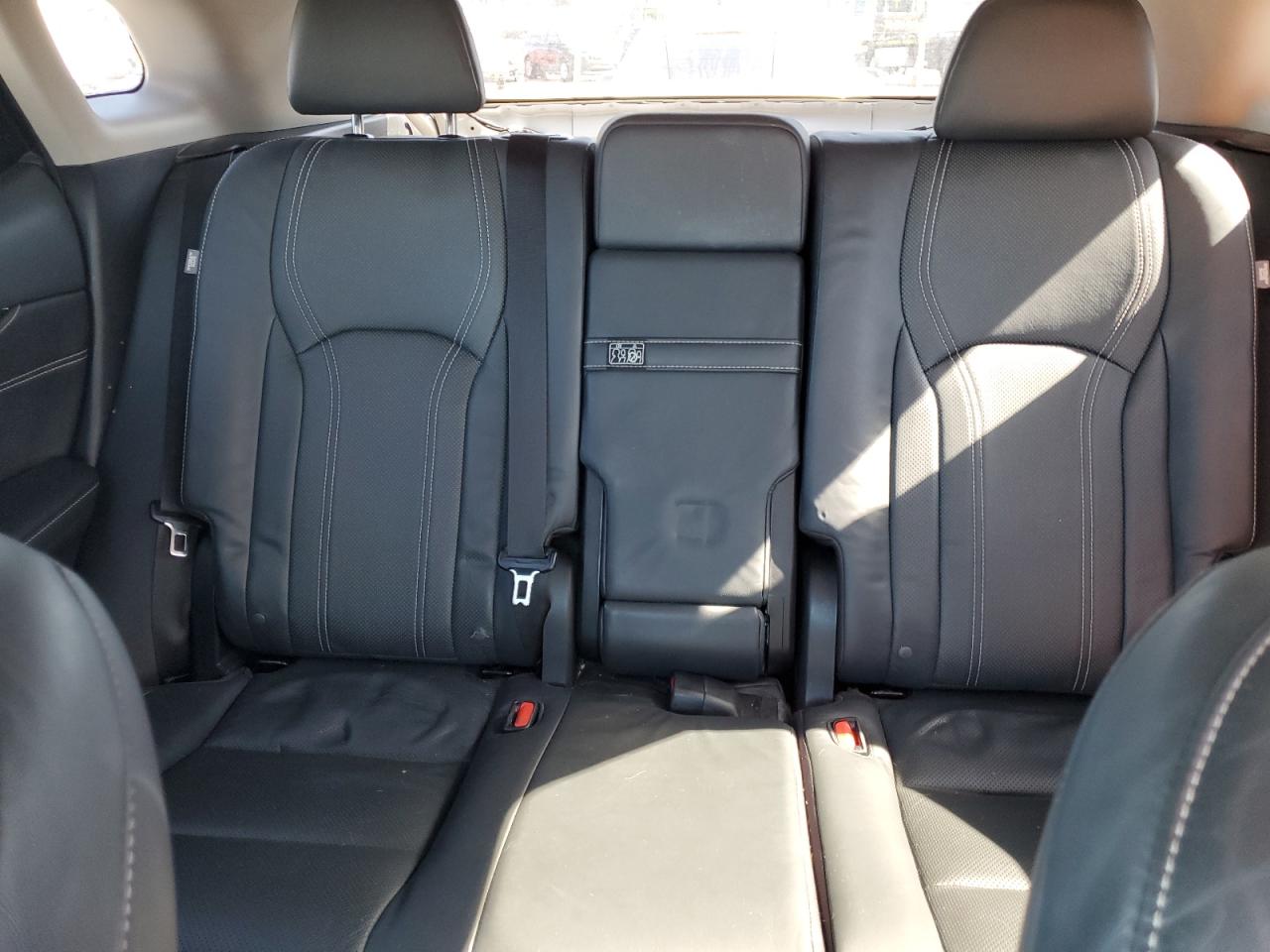 2018 Lexus RX - Image 10