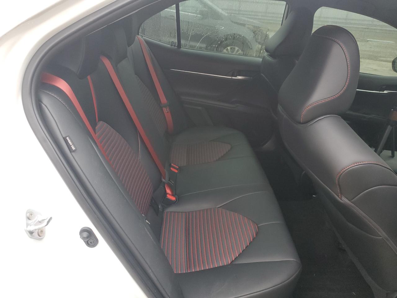 2023 Toyota Camry - Image 10