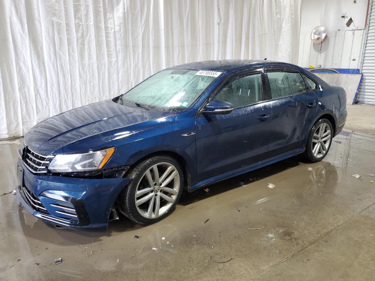 2018 Volkswagen Passat - Image 1