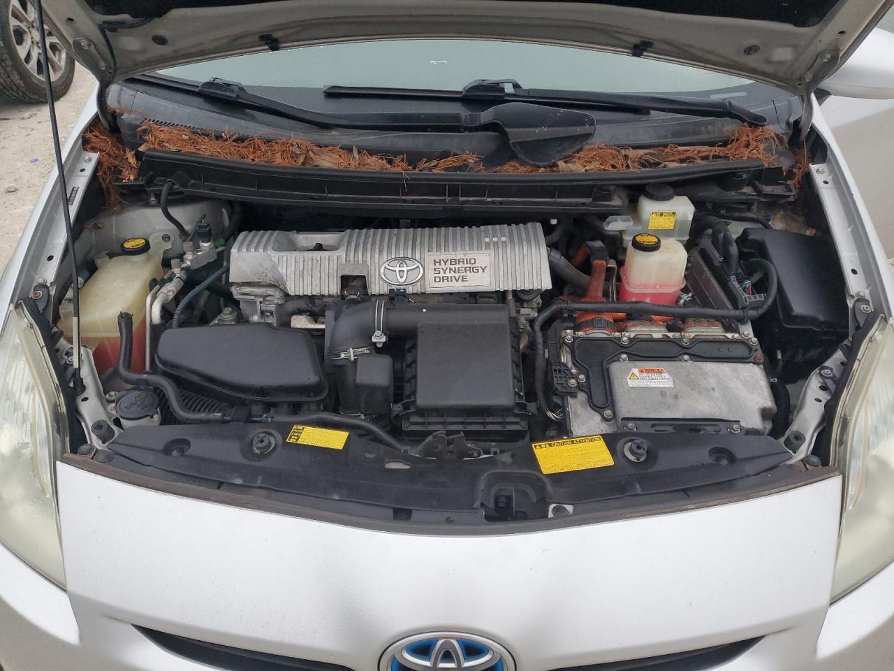 2010 Toyota Prius - Image 11