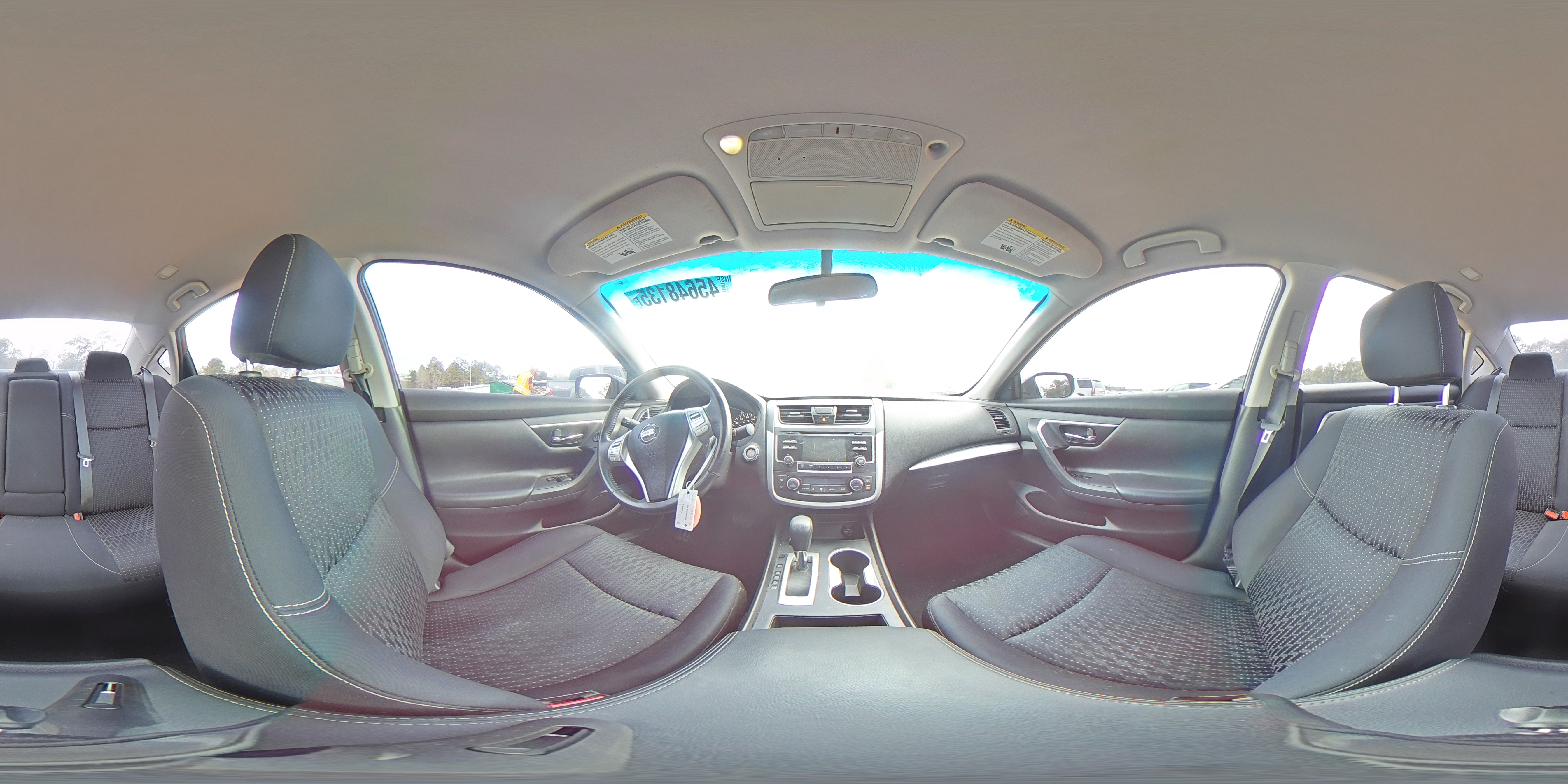 2016 Nissan Altima - Image 13