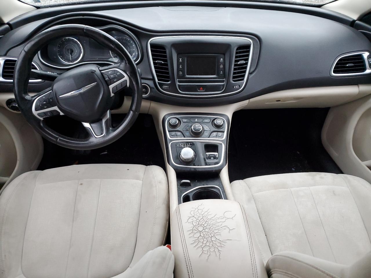 2015 Chrysler 200 - Image 8
