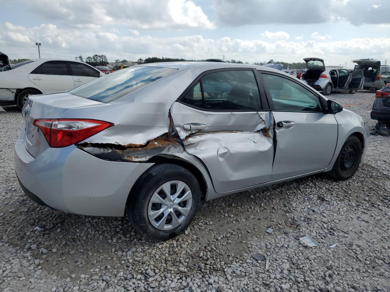2016 Toyota Corolla - Image 3