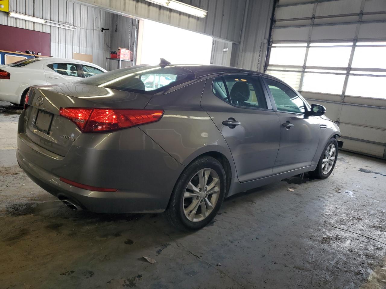 2013 Kia Optima - Image 3