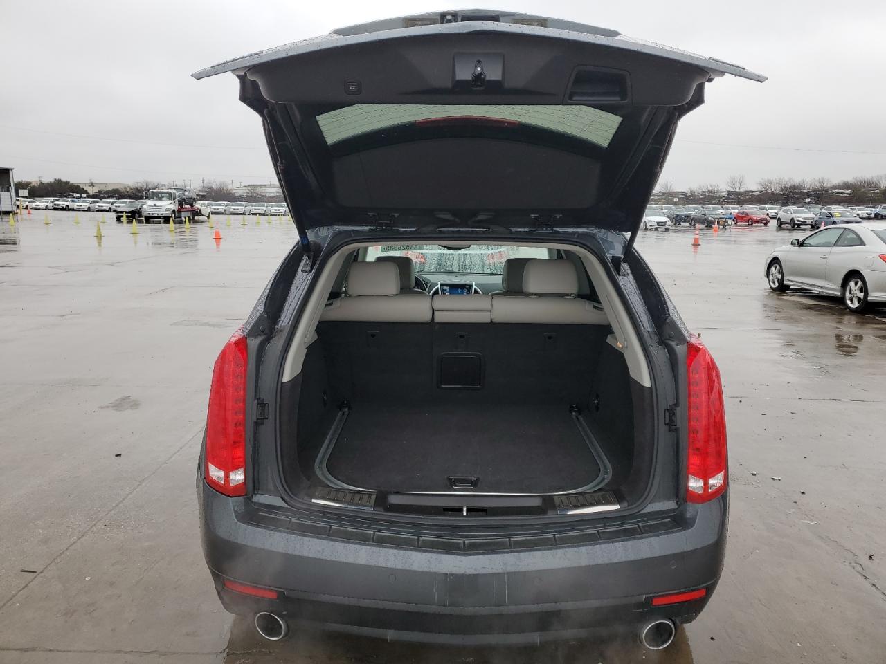 2013 Cadillac SRX - Image 6