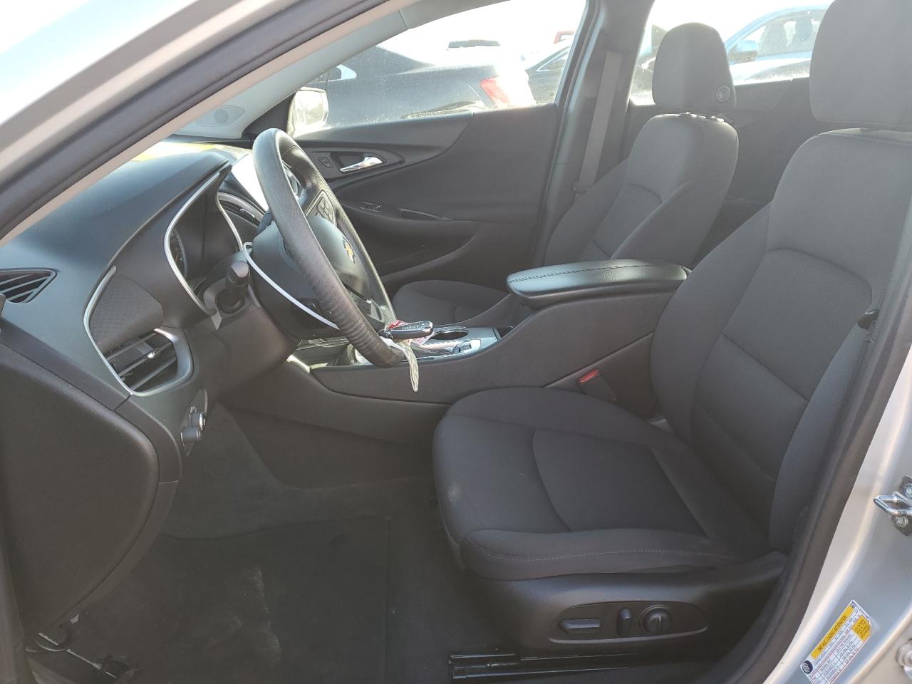 2022 Chevrolet Malibu - Image 7