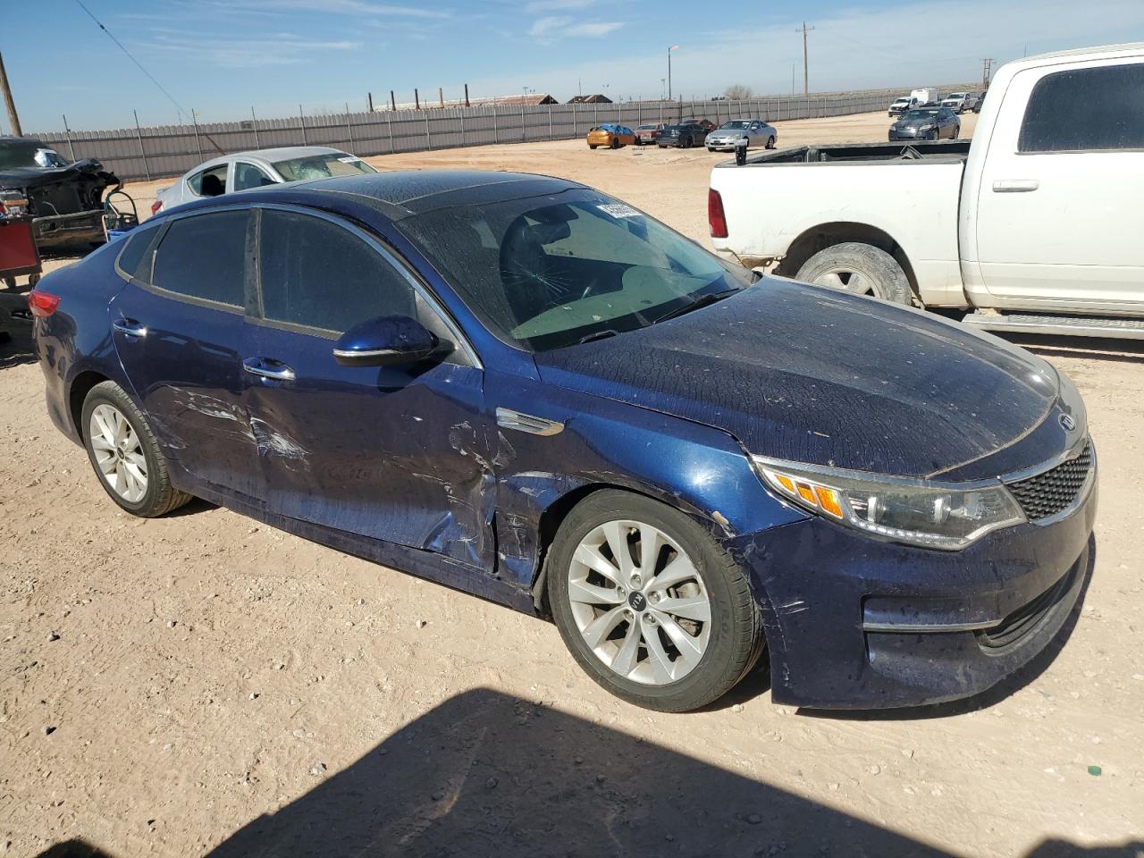 2016 Kia Optima - Image 4