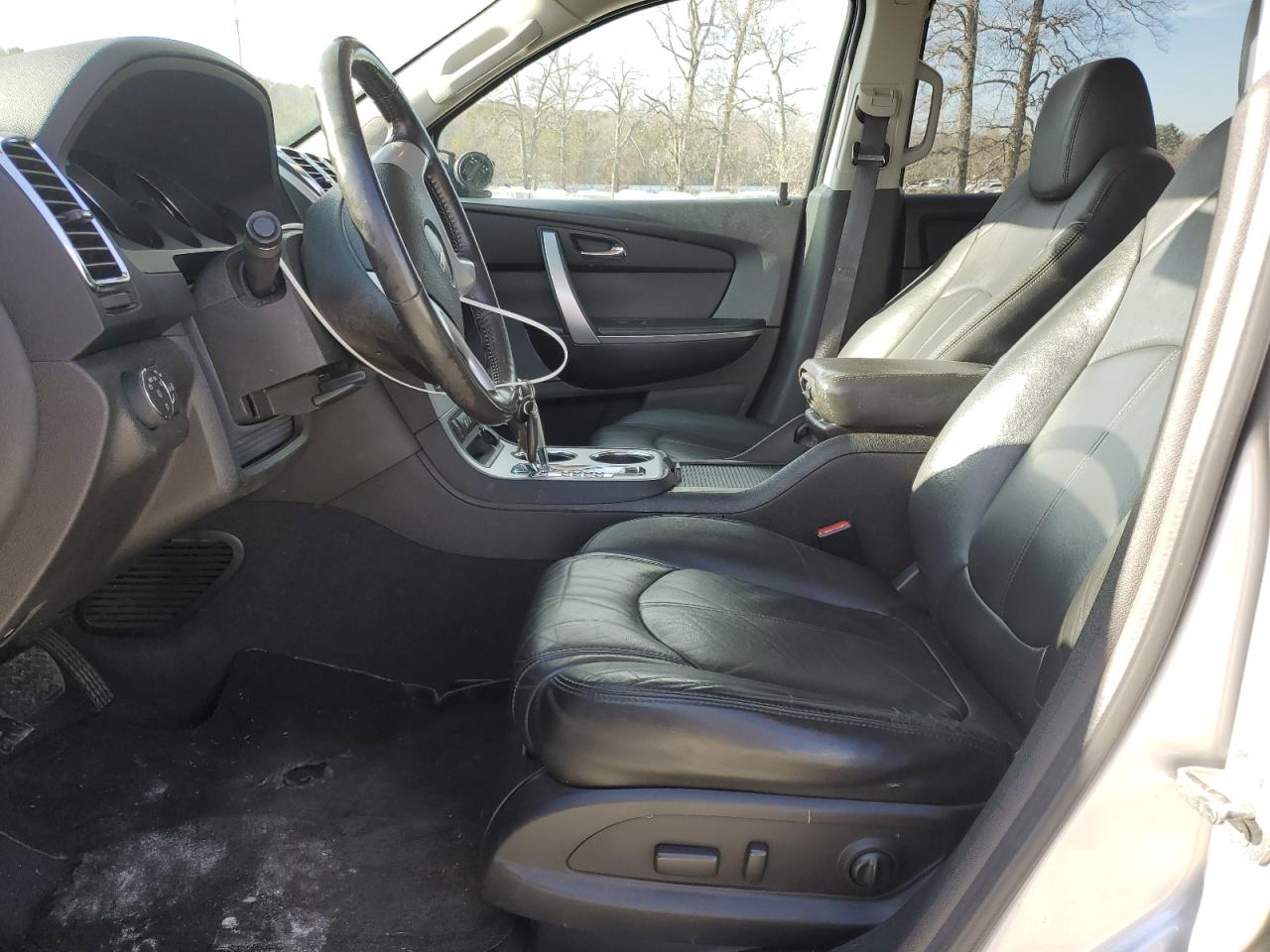 2011 GMC Acadia - Image 7