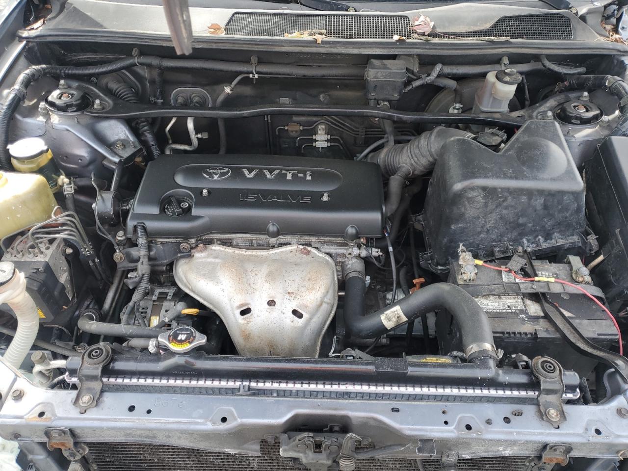 2004 Toyota Highlander - Image 13