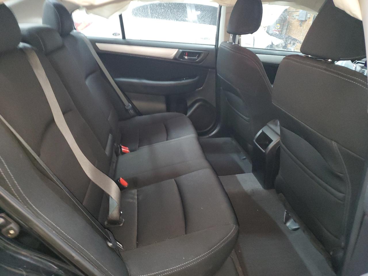 2016 Subaru Legacy - Image 10