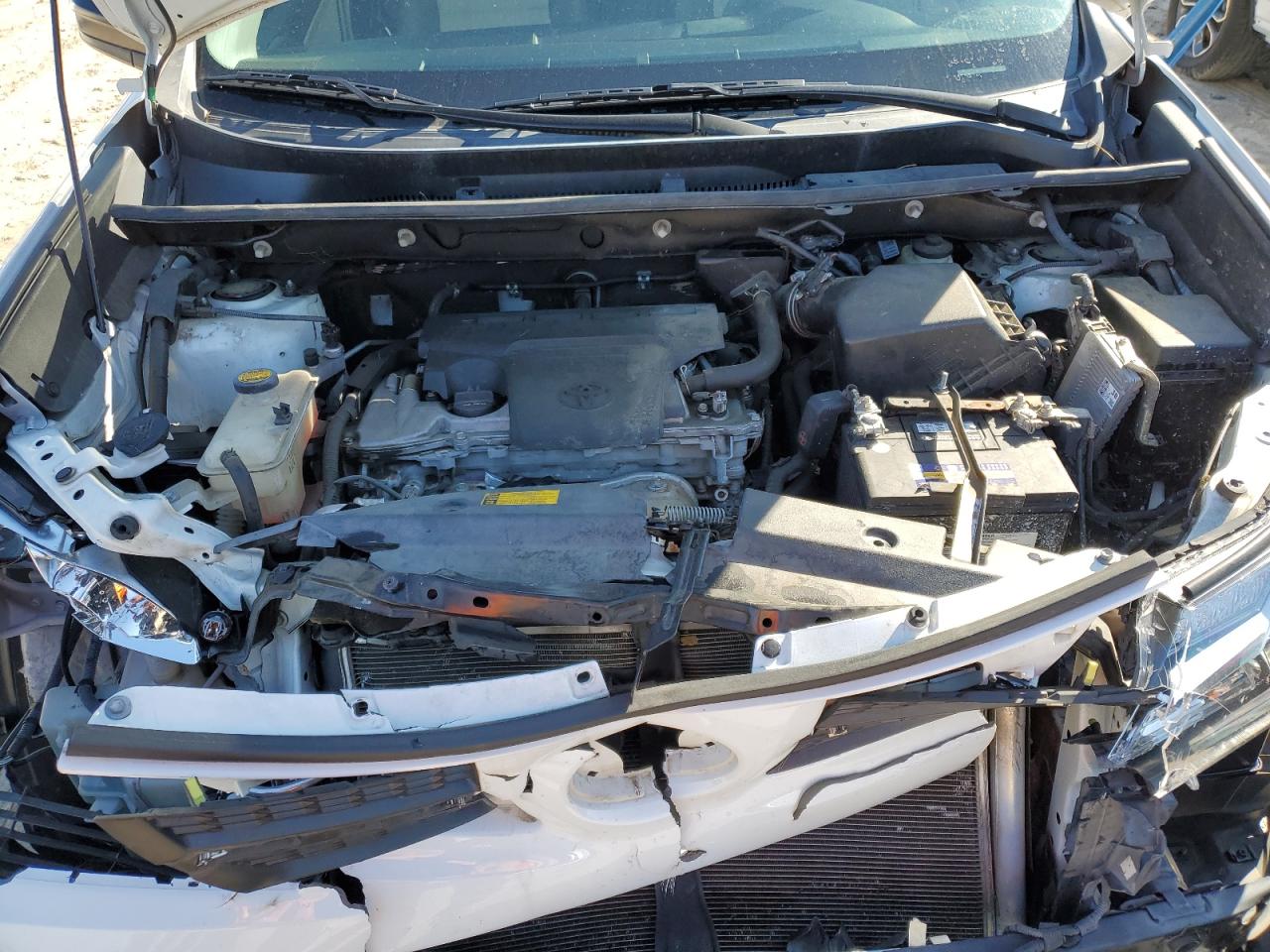 2014 Toyota RAV 4 - Image 12