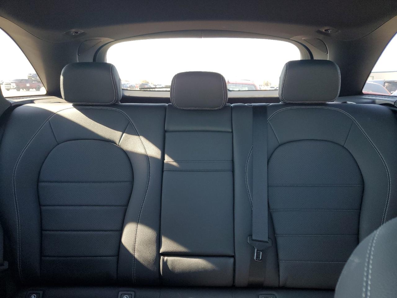 2018 Mercedes-Benz GLC - Image 10