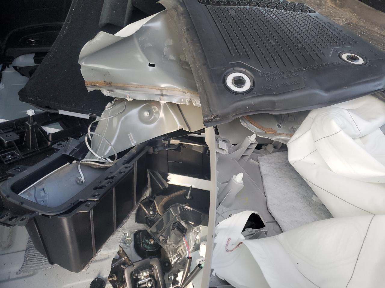 2022 Toyota 4Runner - Image 12