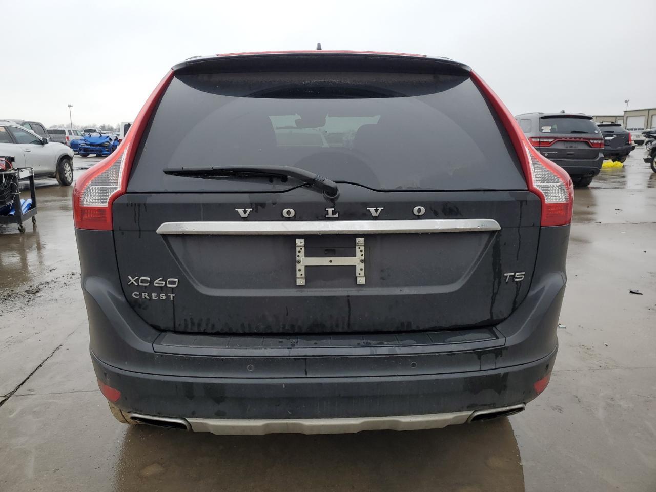 2016 Volvo XC60 - Image 6