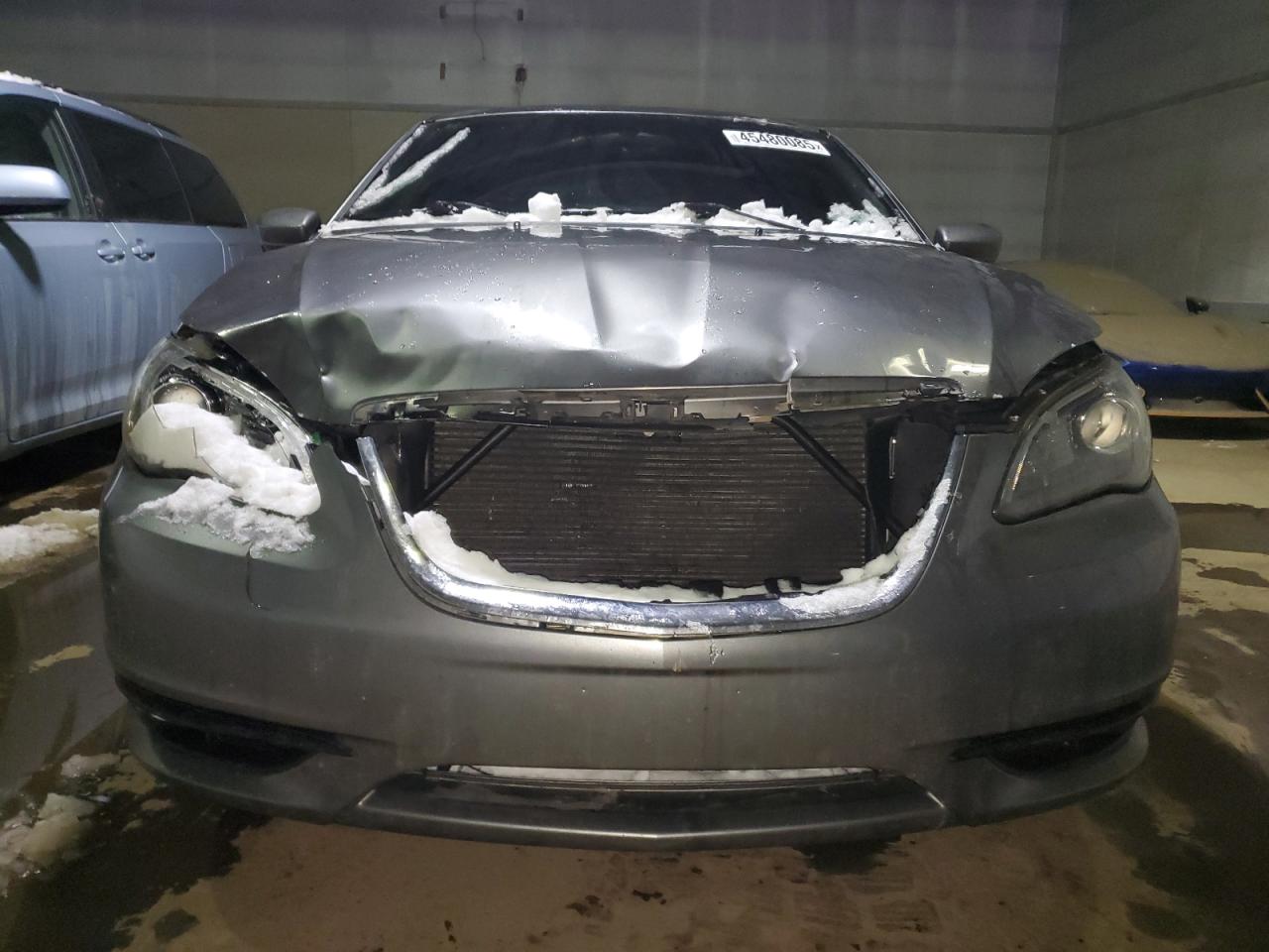 2013 Chrysler 200 - Image 5