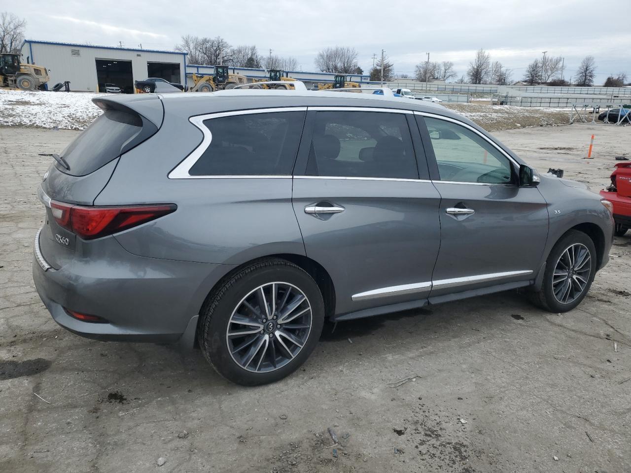 2020 Infiniti QX60 - Image 3